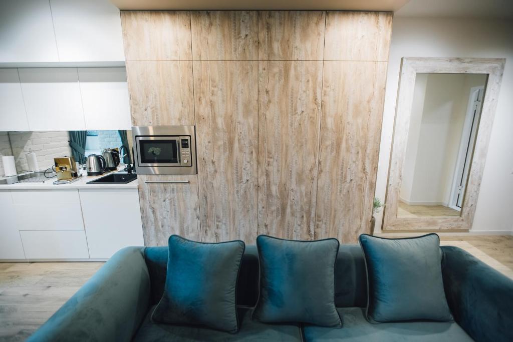 Atlant luxury Status Apart on Golovna навпроти ТЦ ДЕПОТ БЕЗКОНТАКТНЕ ЗАСЕЛЕННЯ photo 3