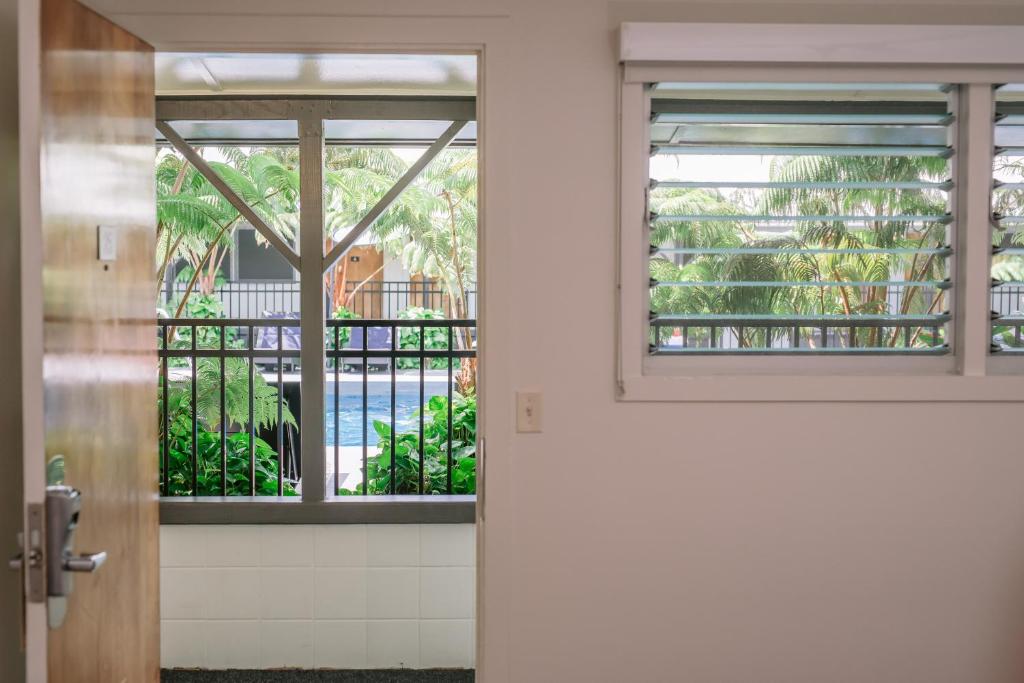 SCP Hilo Hotel Room Type - Deluxe King Room