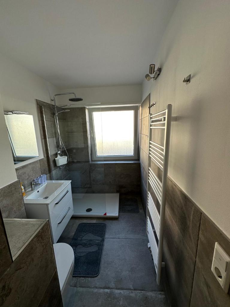 Beautiful, quiet and cosy apartment with balcony in central location photo 4