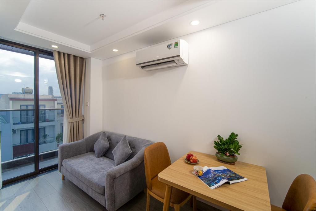 HSuites Riverside Hotel and Apartment