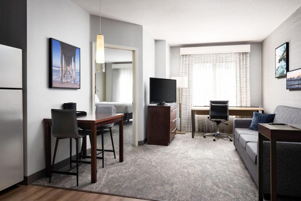 Residence Inn by Marriott Los Angeles Redondo Beach image