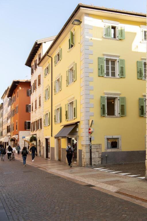YUGOGO MAZZINI 41 - BILOCALE Trento Centro, Trento