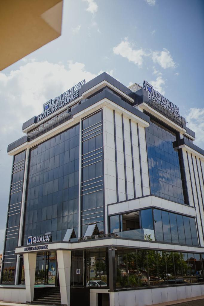 QUALA HOTELS & LOUNGE photo 3