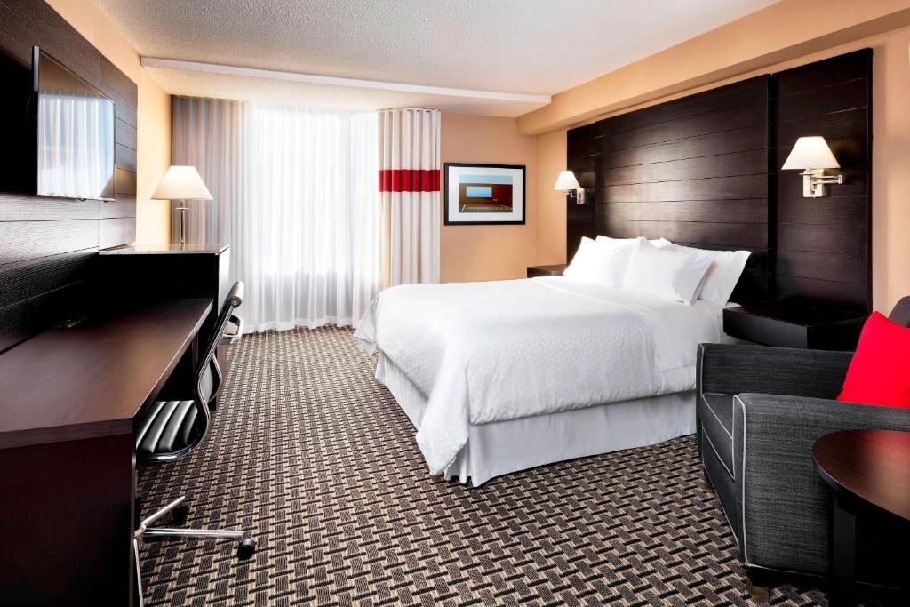 Four Points by Sheraton Mississauga Meadowvale photo 3
