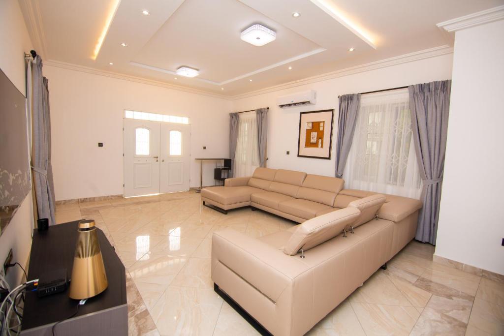 Fb villa 1 photo 1