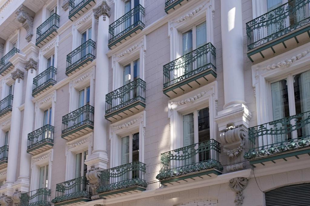 Ja Suites Zaragoza photo 1
