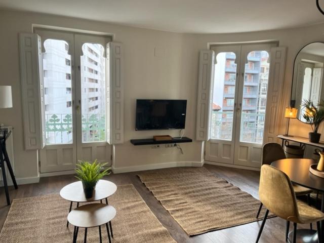 Ja Suites Zaragoza photo 4