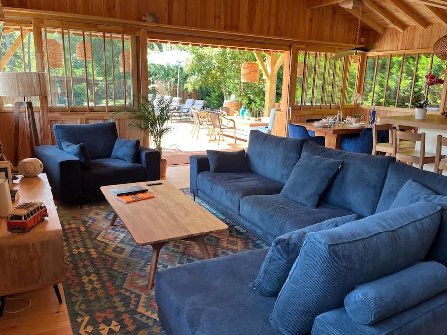 Cabane Noa neuve- piscine chauffée photo 2