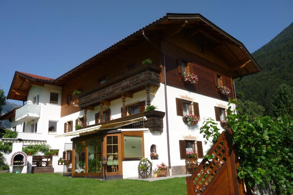 Landhaus Alpenblick photo 4