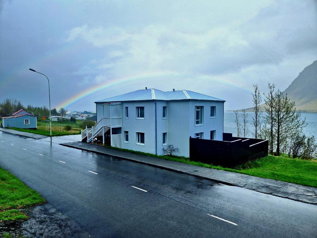 Sólgarður Guesthouse