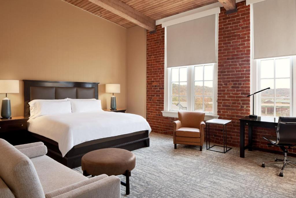 Craddock Terry Hotel, Lynchburg, a Tribute Portfolio Hotel photo 4