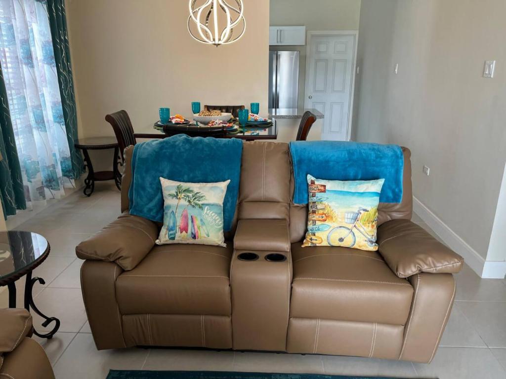 Spacious apartments Crystal Waters photo 1