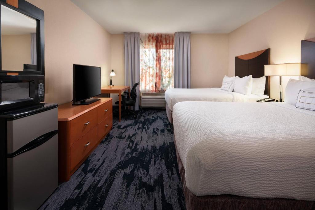 Fairfield Inn & Suites Redding photo 4