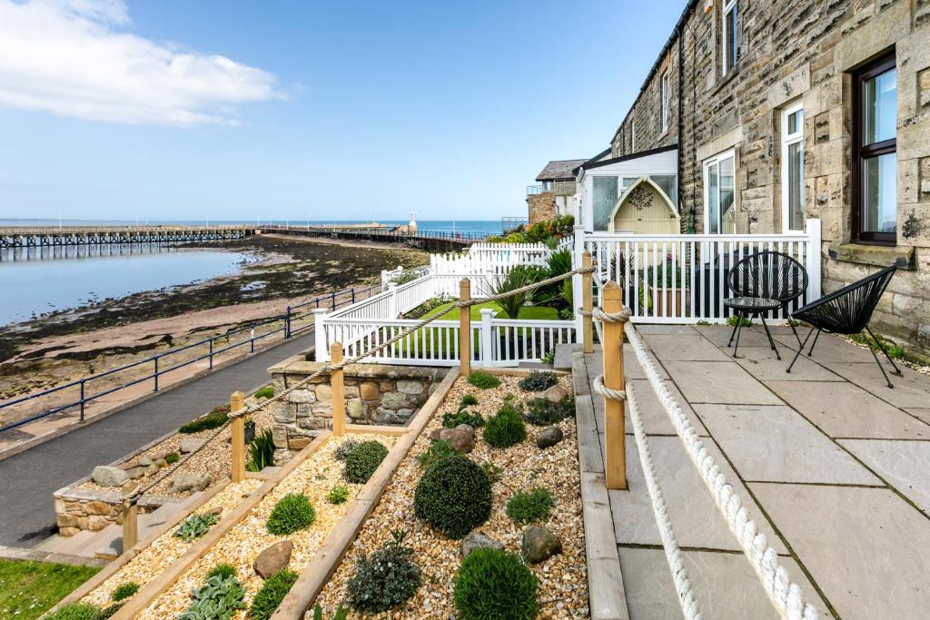 Old Coastguard Cottages photo 1