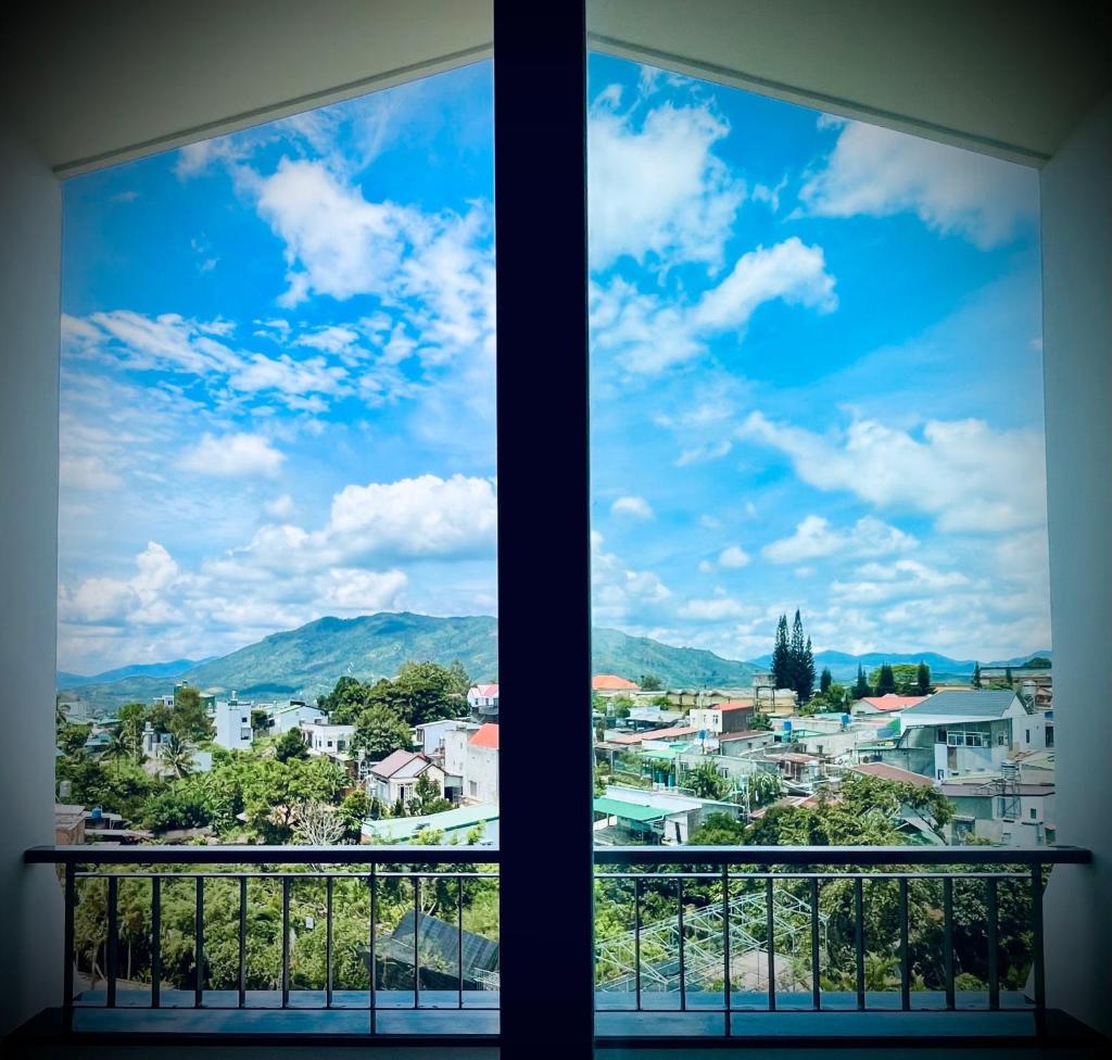 Sunflower Hotel & Resort
