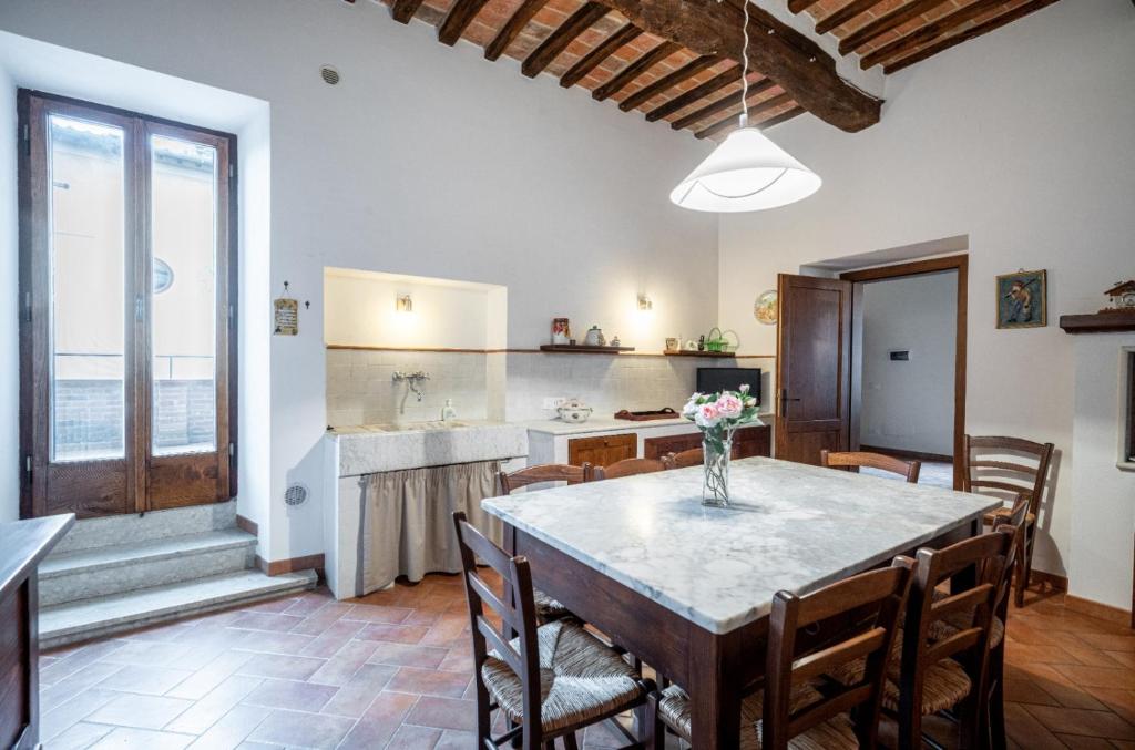 La casa in piazza photo 3