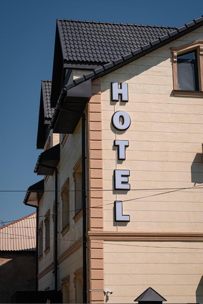 BnB Hotel Shymkent photo 3