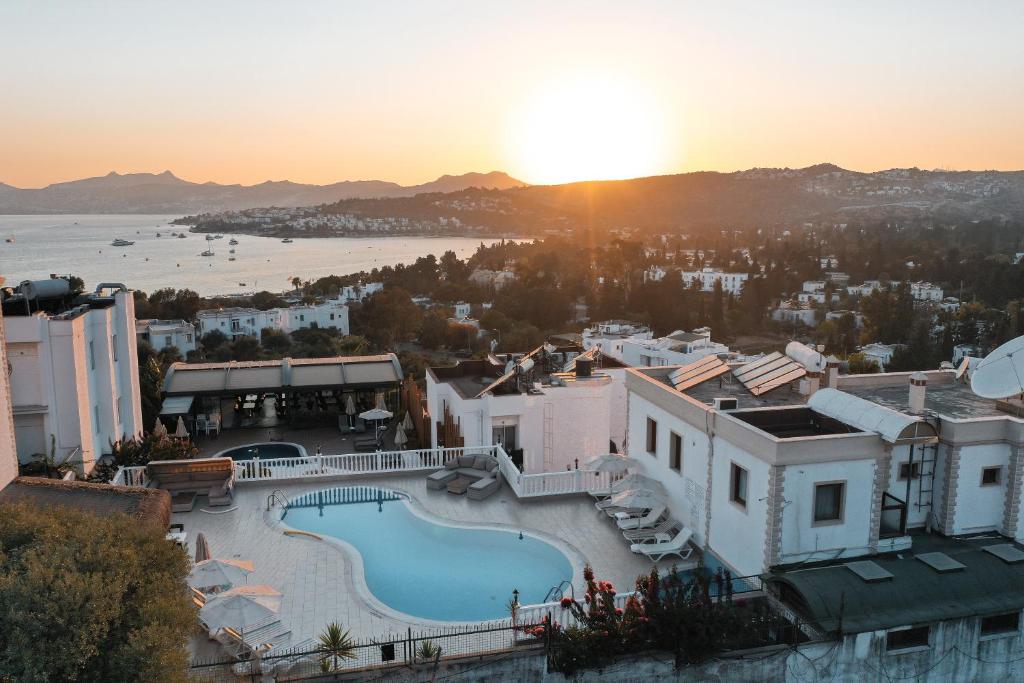 Queen Boutique Hotel photo 2