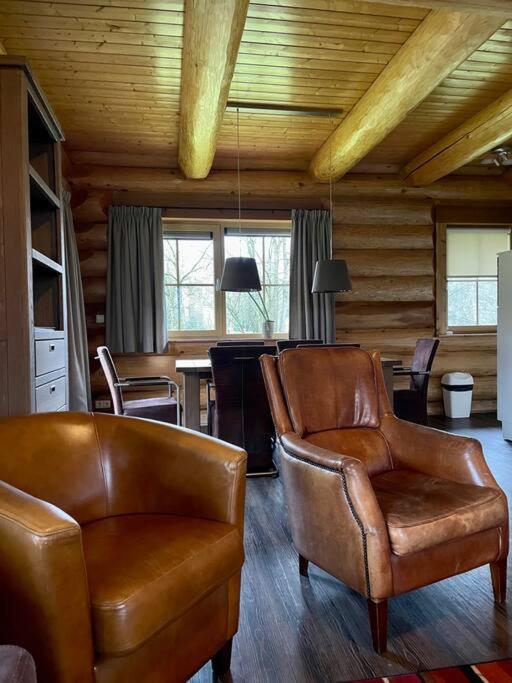 Unieke houten villa met SAUNA in Twente - 6p photo 4