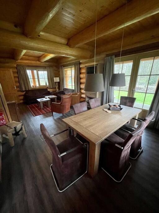 Unieke houten villa met SAUNA in Twente - 6p photo 2