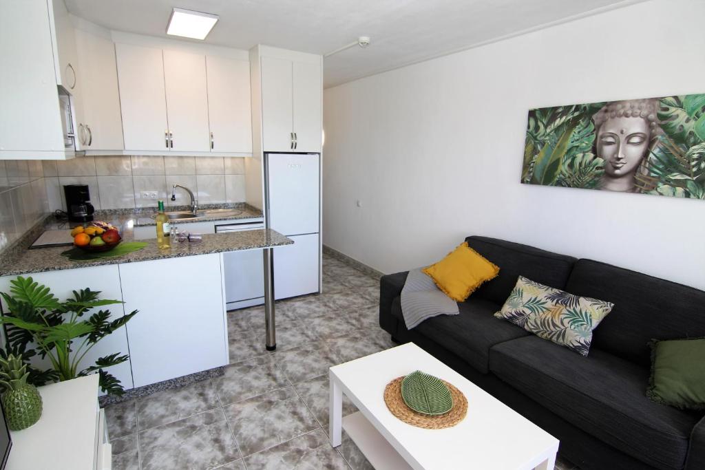 Apartments ALOE TOP FLOOR photo 3