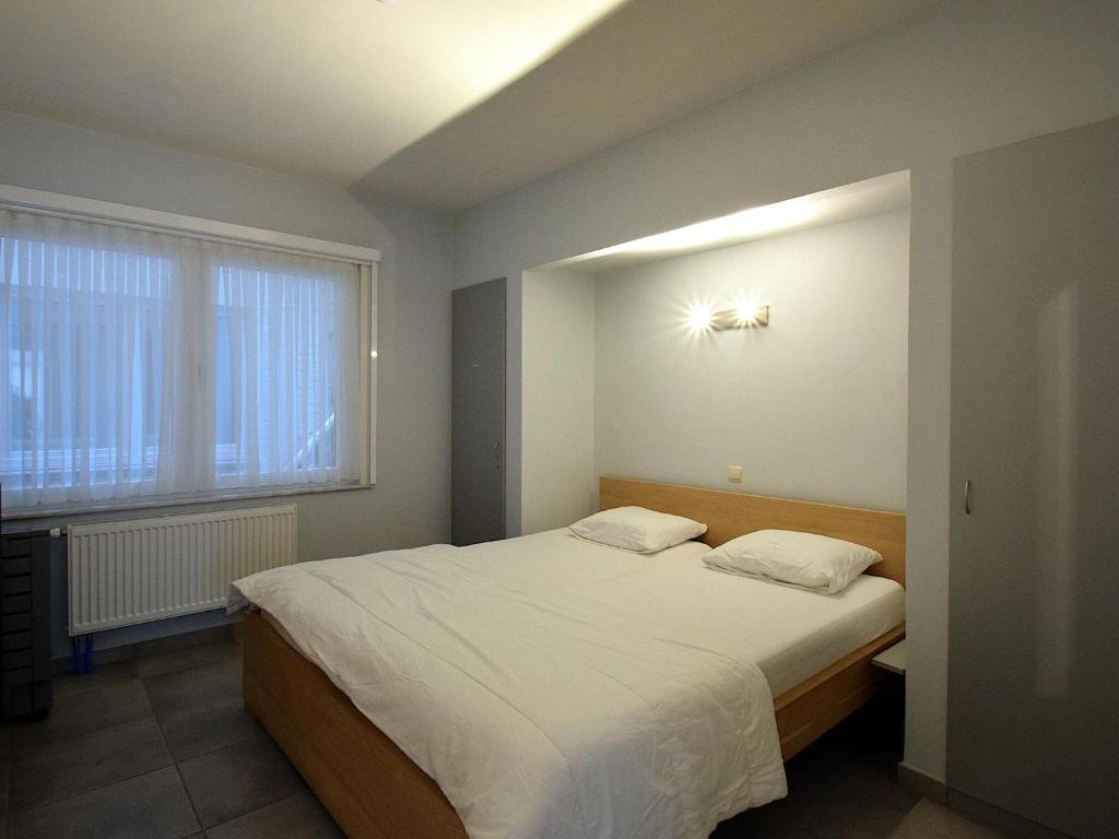 Apartment in De Haan with sea beach photo 3