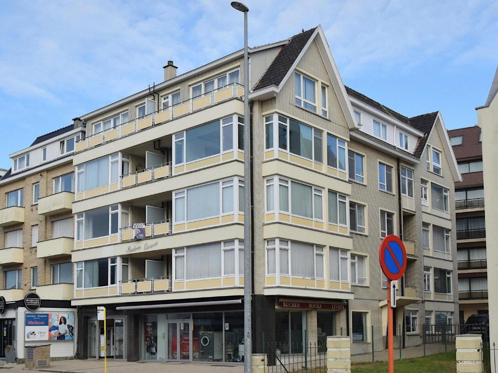 Apartment in De Haan with sea beach
