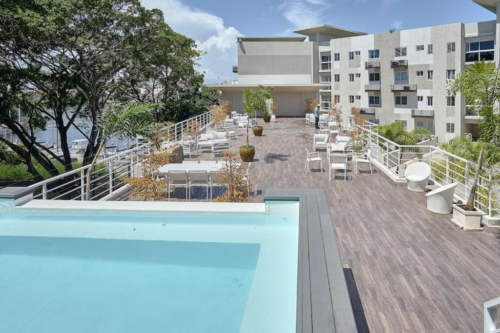 Waterfront views of Historic Zona Colonial in Riviera Colonial photo 1