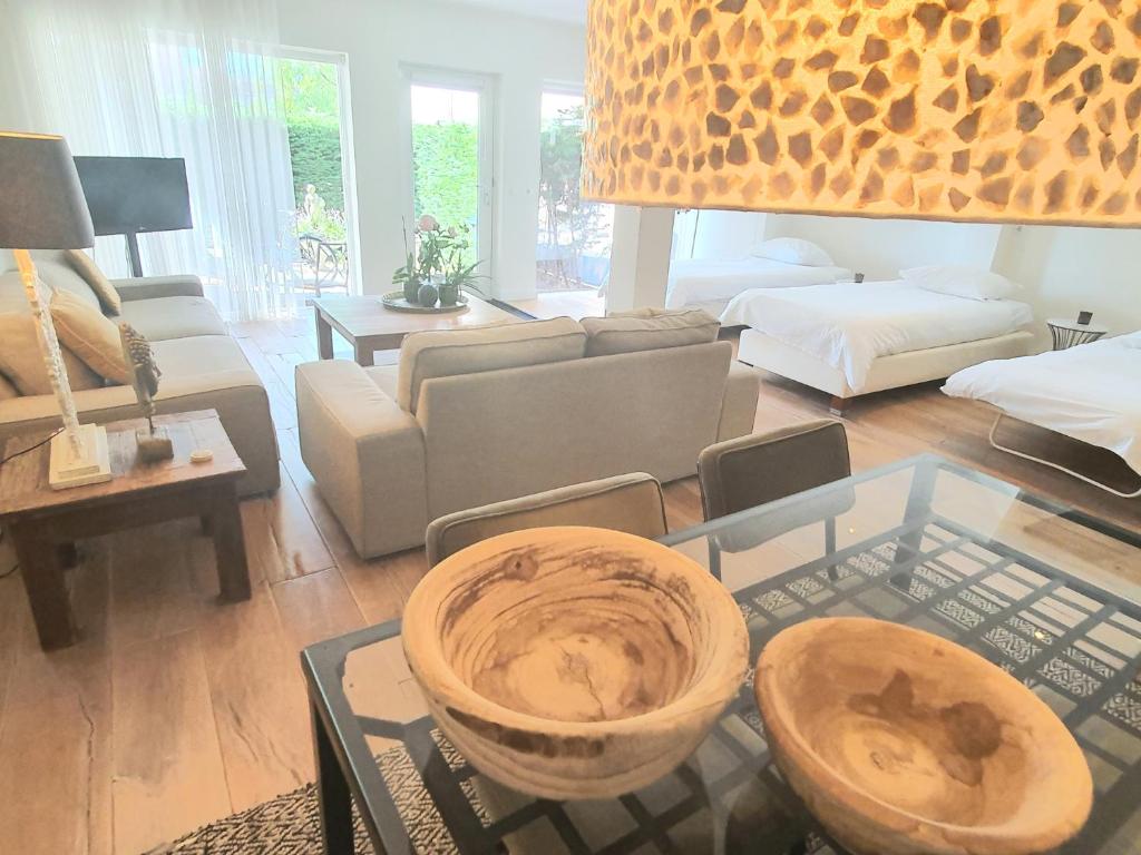 Luxury loft at lake Volendam 20 min. from Amsterdam CS