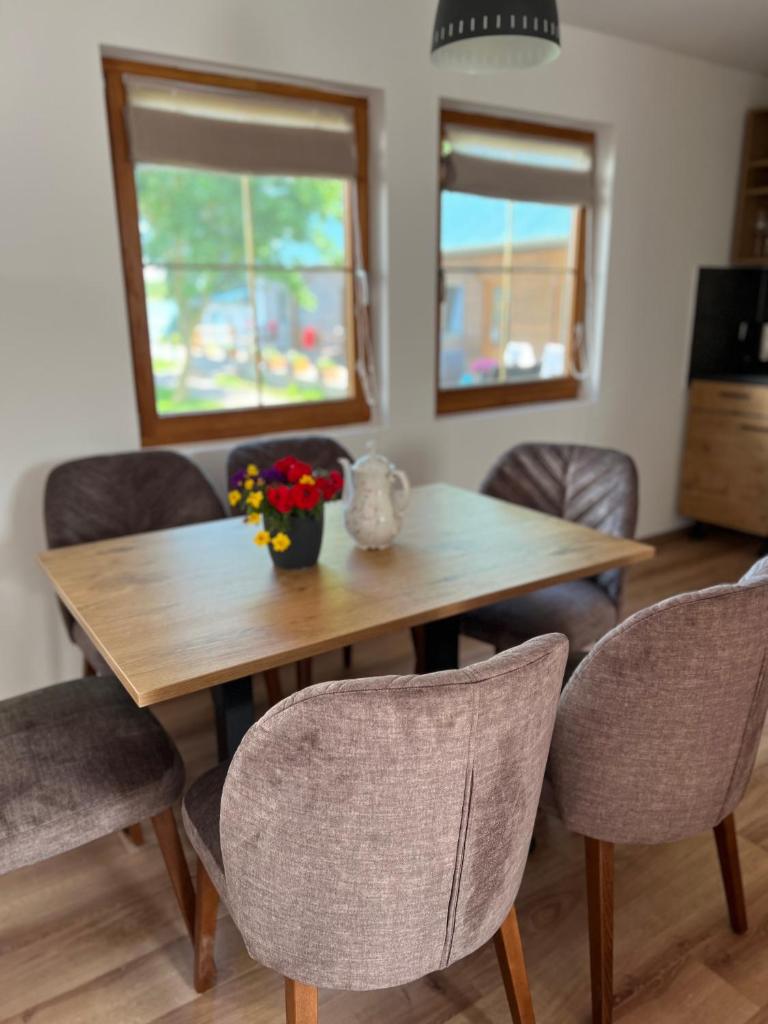 Seeblick Apartment am Mellensee - Tap to explore photos