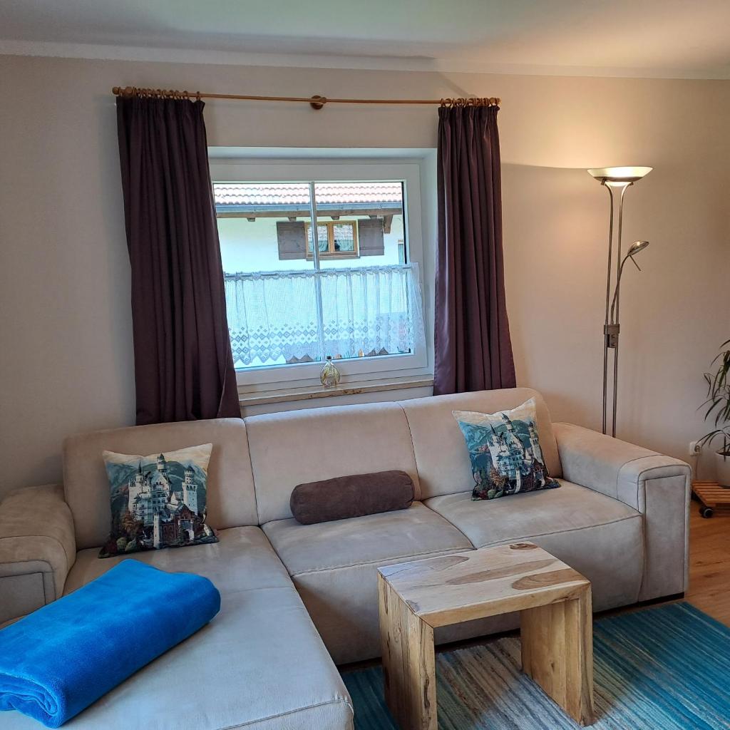 Lizzi Mountain Apartments photo 3