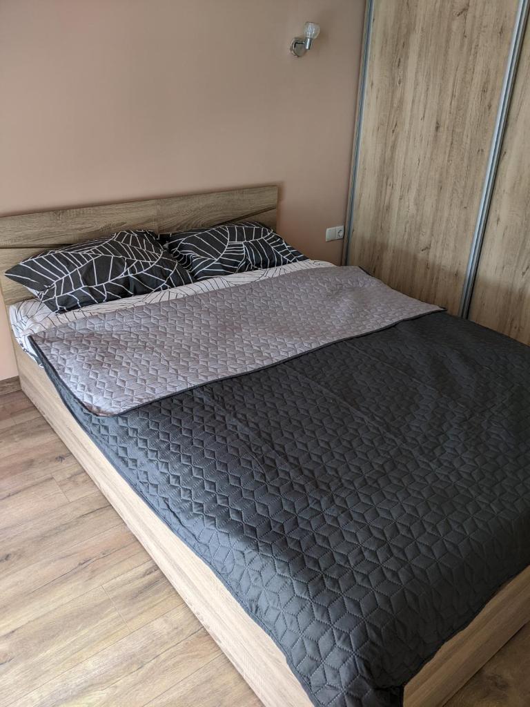 Cozy New Apt - Уютен апартамент photo 4