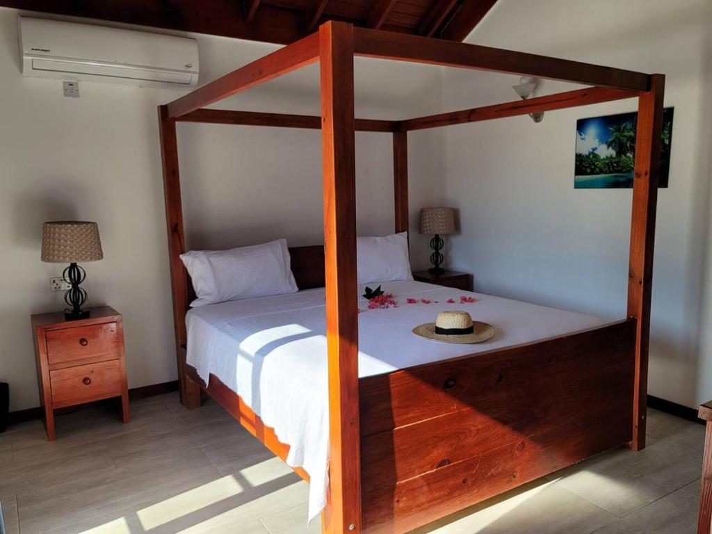 Hidden Treasure Villa Apt photo 4