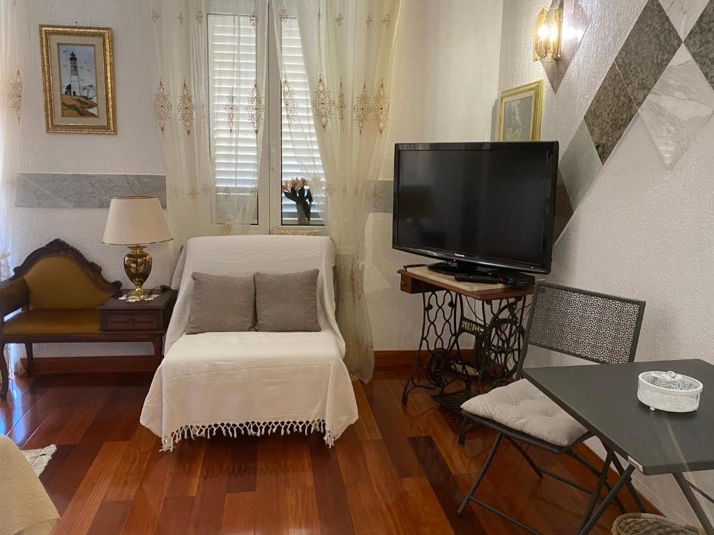 Studio Apartment Naya photo 3