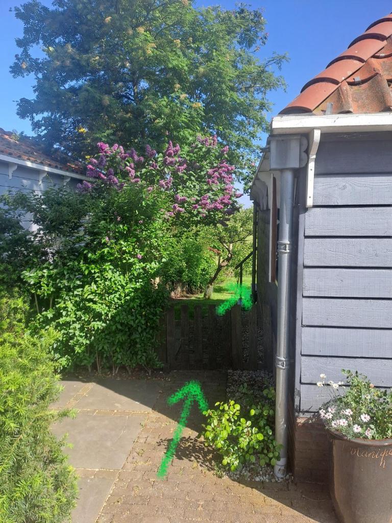 Edam, Garden Room with private entrance and rural view photo 2