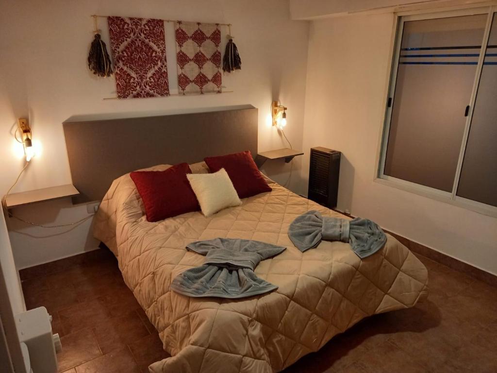 Departamento dos dormitorios con cochera Tres Arroyos -2- photo 2