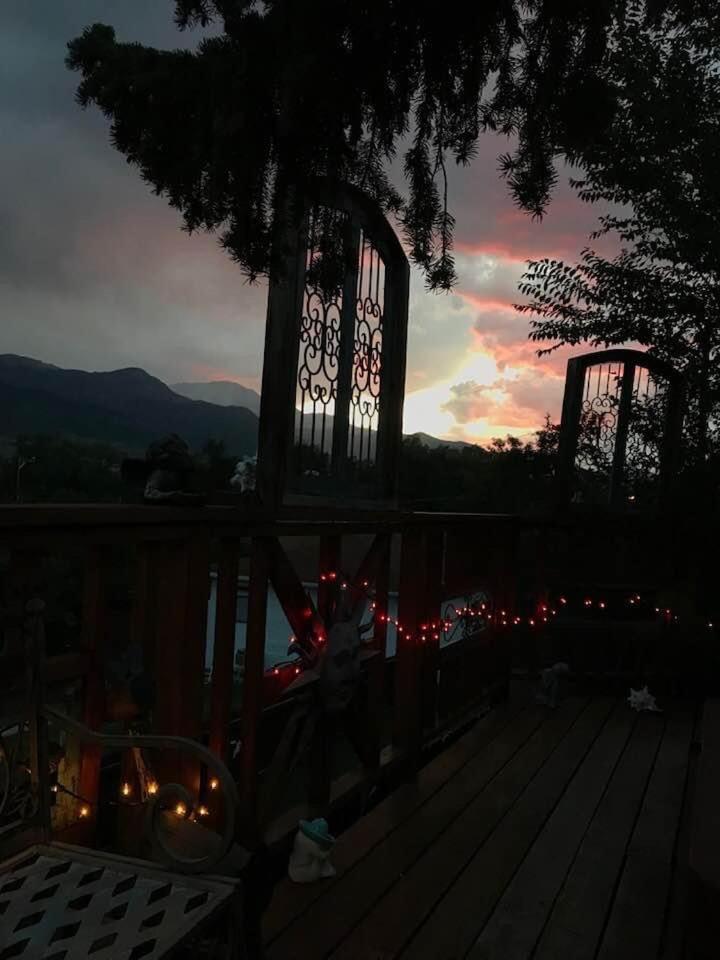 Mystic Portal 420 Guesthouse photo 1