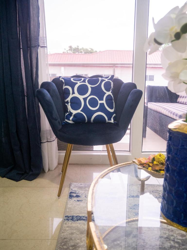 Newly decorated 1 Bed Apartment, with balcony - Osu Residential photo 2