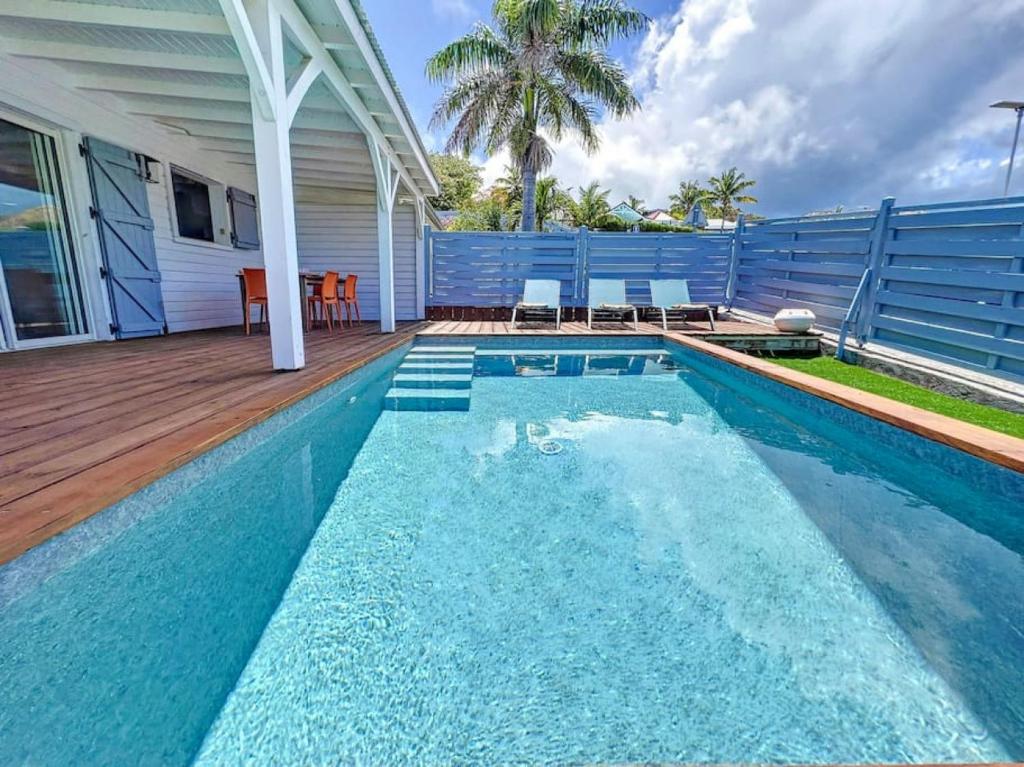 Maison Ti Case, private pool, next to Pinel Island photo 1