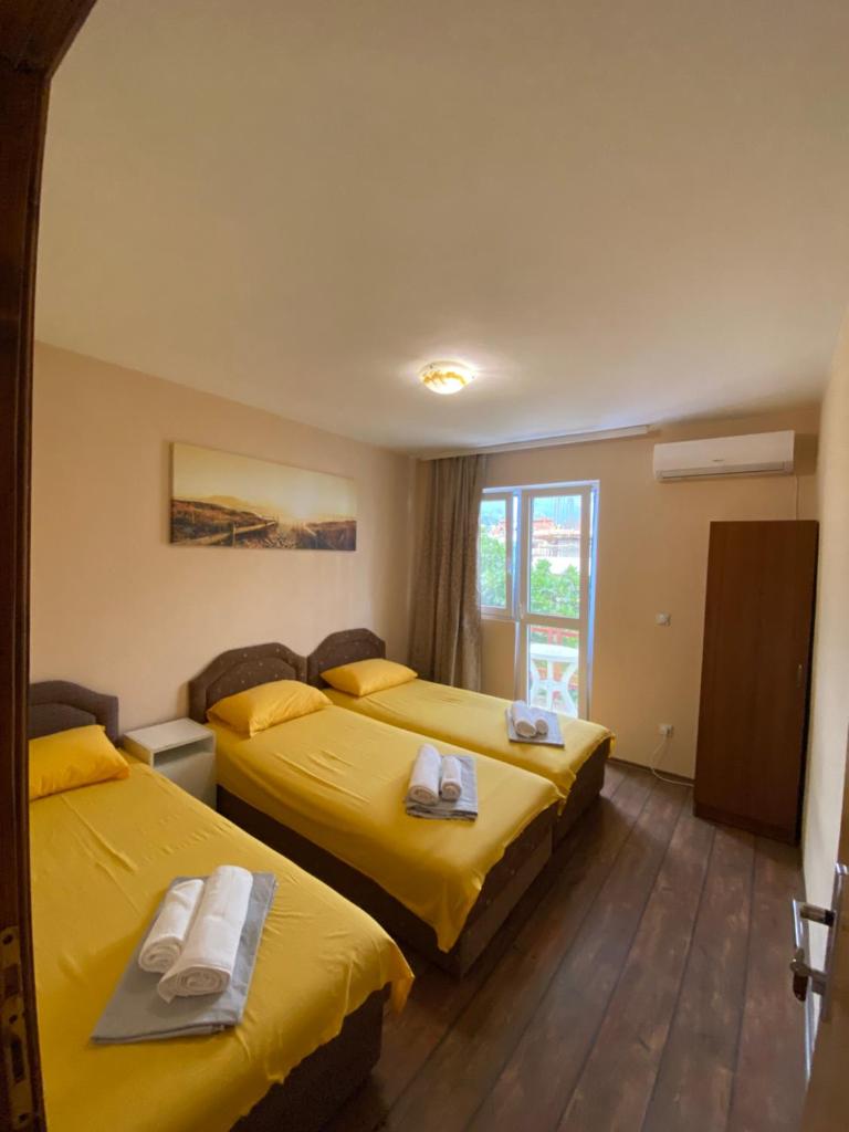 Apartments and Rooms Grande Casa photo 3