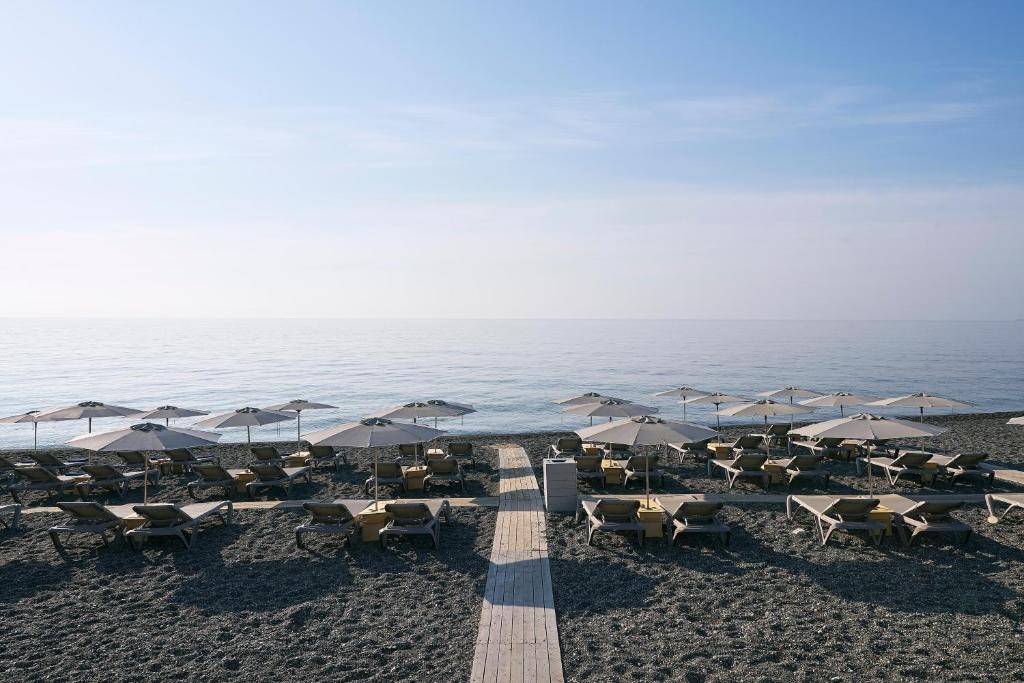 Coriva Beach Hotel & Bungalows photo 4
