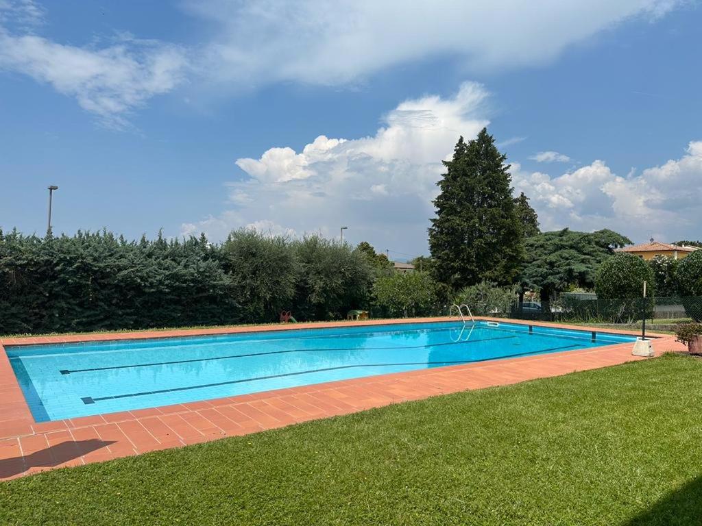 Bardolino Lake Apartments photo 1