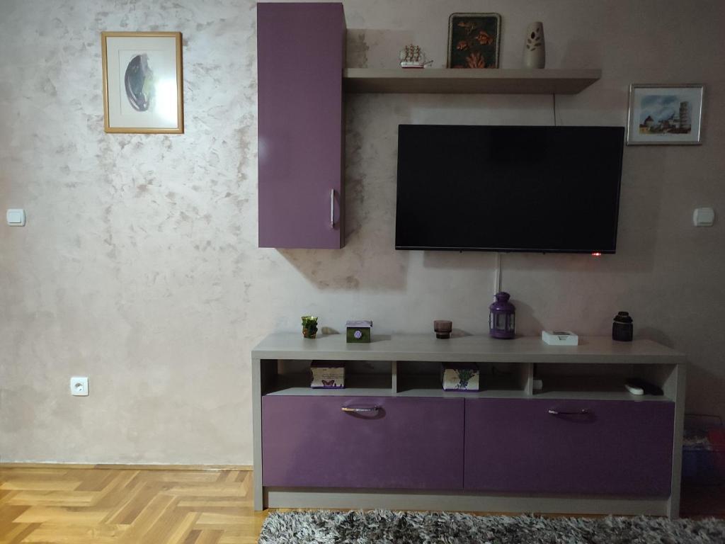 Amethyst apartment photo 2