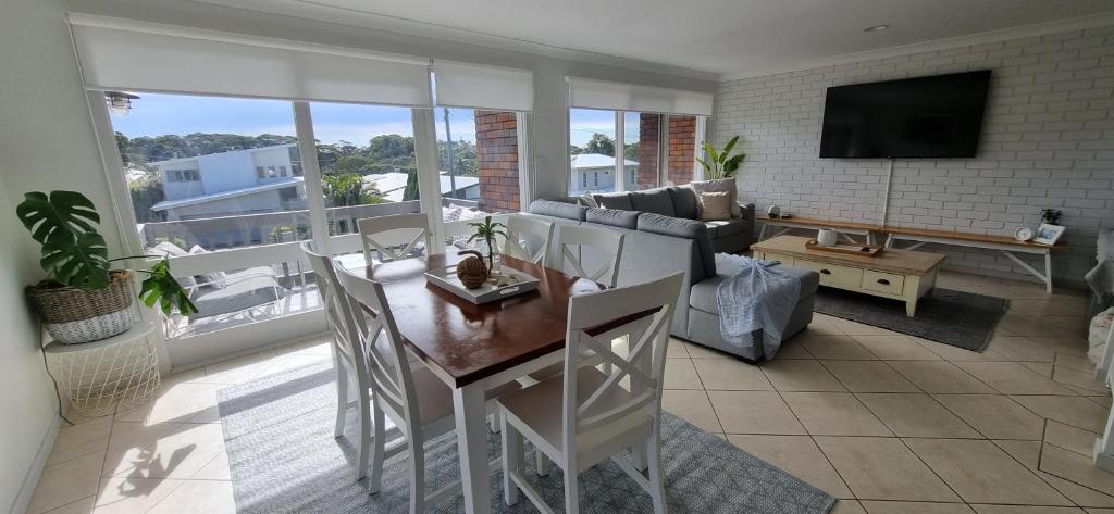 Coastal Vibes- Ultimate Beachside lifestyle photo 1