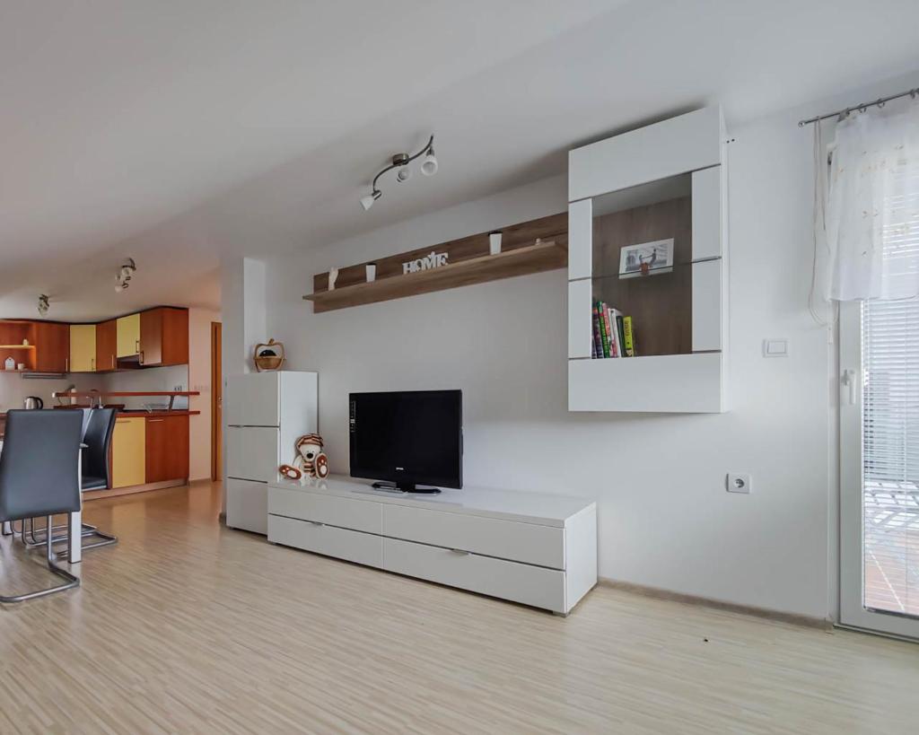 Apartma Hilltop Haven photo 4