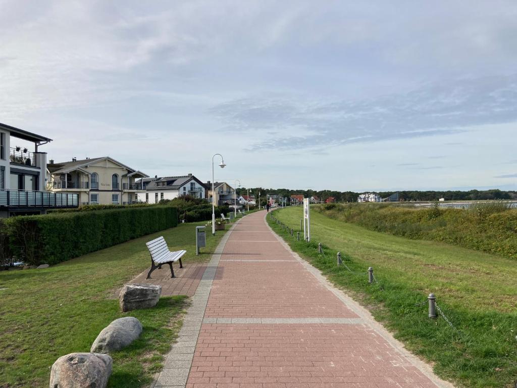 Strandwohnung Glowe - Meerblick - 20 Meter zum Strand photo 3