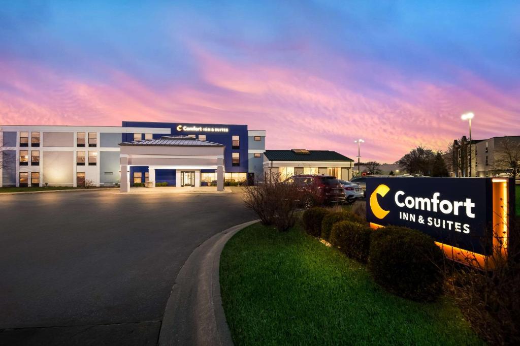 Comfort Inn & Suites Fishers - Indianapolis photo 4