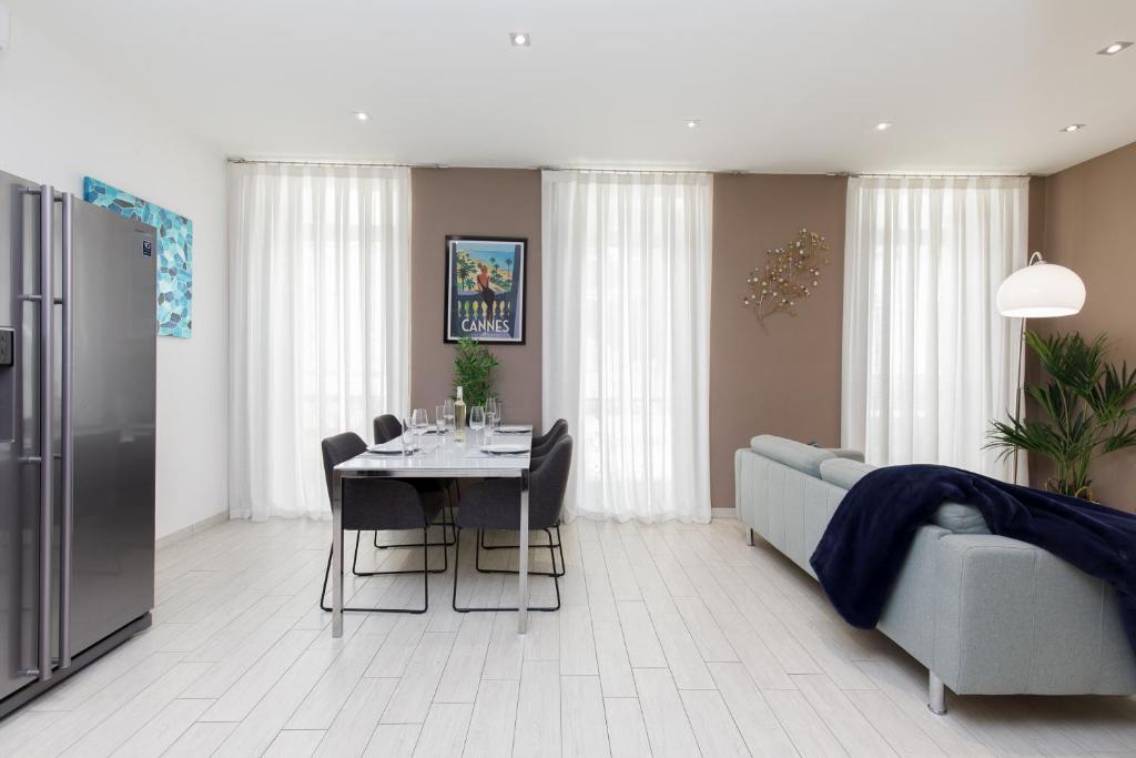 beautiful 3 room-flat near palais photo 3