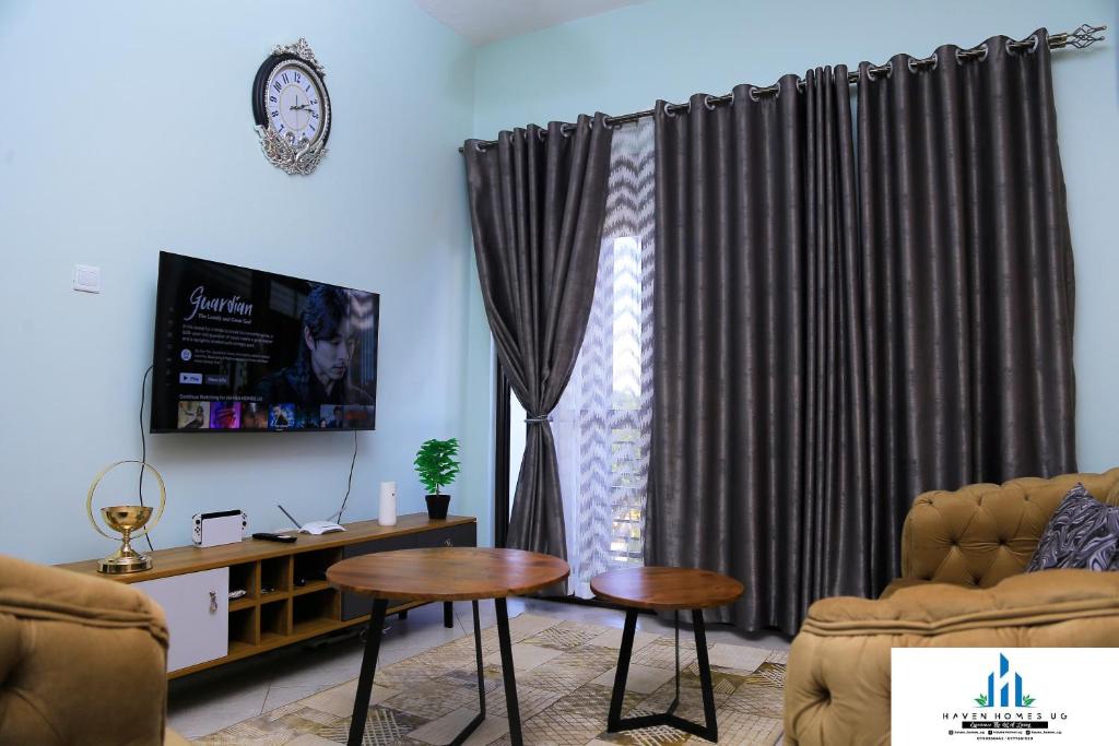 Haven Homes Ug H07 confy stay