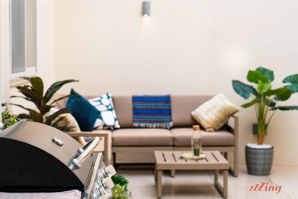 Live like a rockstar in this luxury home photo 2